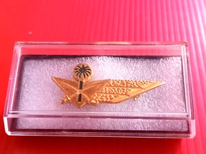 Vintage Saudia , Saudi airlines hostess wing Badge - Picture 1 of 5