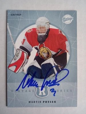 Tarjeta de hockey vintage autografiada por Martin Prusek Senators 2002-03 UD #250 Foto 1 de 2