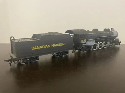 MEHANO 2-8-2 STEAM ENGINE CANADIAN NATIONAL #3553 ENGINE LOCOMOTIVE HO SCALE - Image 1 of 4