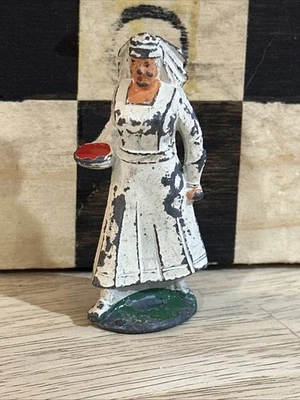 Enfermera militar vintage Barclay Dimestore Foto 1 de 4