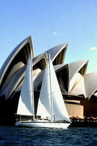 SYDNEY HARBOUR SAILING 1984 35MM COLOUR SLIDES X12(B) --FREE POSTAGE - Picture 1 of 12