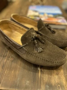 Mocasín para hombre Santoni Nubuck Seude borla marrón talla 10 tiende a correr ancho - Imagen 1 de 9
