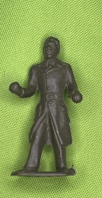 Figura de juguete de plástico vintage de soldado de la Unión Soviética por MPC 2,75 pulgadas #16 Foto 1 de 4