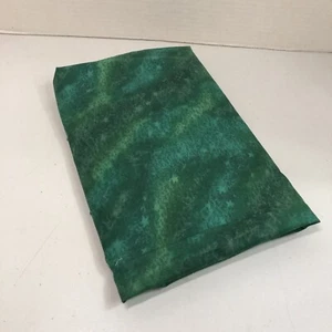 2 Yards Green Mottled Fabric 44" wide Benartex - Picture 1 of 6