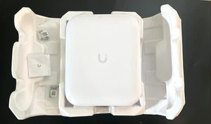 Ubiquiti Unifi U7-OUTDOOR-US - U7 Outdoor WiFi 7 AP - Picture 1 of 9