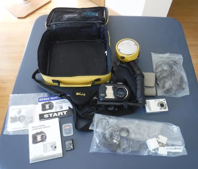 Cámara subacuática Sealife DC600, estroboscópica, bolsa, cables - solo piezas Foto 1 de 4