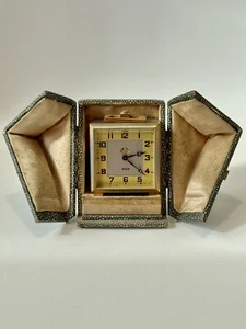 Reloj despertador de viaje cúbico vintage francés JAZ Art Deco en estuche de piel de raya c1928 - Imagen 1 de 15