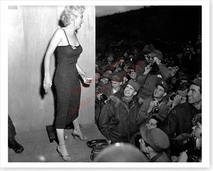 Actress Marilyn Monroe Korea USO Show 3rd Infantry Division Silver Halide Photo - Picture 1 of 1