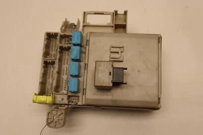 2007-2010 TOYOTA FJ CRUISER DASHBOARD POWER JUNCTION FUSE BOX BLOCK OEM - Image 1 of 4