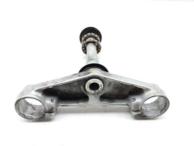 03-05 Yamaha YZF R6 inferior inferior triple árbol abrazadera de dirección Foto 1 de 4