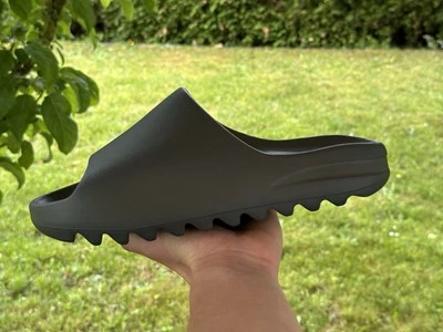 Adidas Yeezy Slide „Onyx Black“ verschiedene Größen 43 / 46 / 47 / 47,5❗️NEW❗️