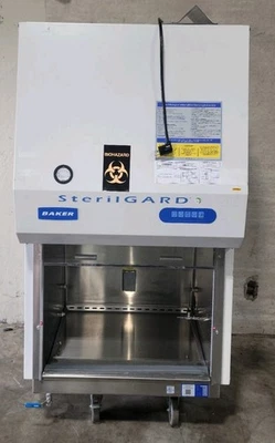 The Baker SterilGARD SG404 e3 Class II A2 4' Biological Safety Cabinet - Image 1 of 4