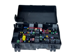 2013 2014 Dodge Ram 1500 Fuse Box Relay Control Module TIPM Unit P68089578AI OEM - Picture 1 of 5