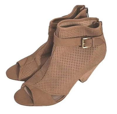 Botas Pelle Moda Kori Botín Cuero Perforado Zapato Punta abierta Tacón Mujer talla 9.5 Foto 1 de 4