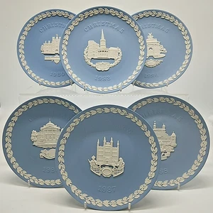 X6 Bundle Wedgwood Blue Jasperware Christmas Plates 1980, 1983-1985, 1987-1988 - Picture 1 of 21