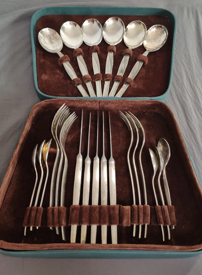 Vintage set of cupronickel Soviet forks, spoons, knife USSR quality mark. - Image 1 of 4