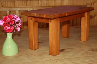  Hutsche, Hocker, Blumenbank aus Fichte Nuss hell 40 x 20 x 20 cm 4 Füße - Bild 1 von 3