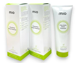 Mio Clay Away Body Cleanser 2 in 1 Wash & Mask (200ml/6.7fl.oz) Lot Of 2, New - Picture 1 of 2