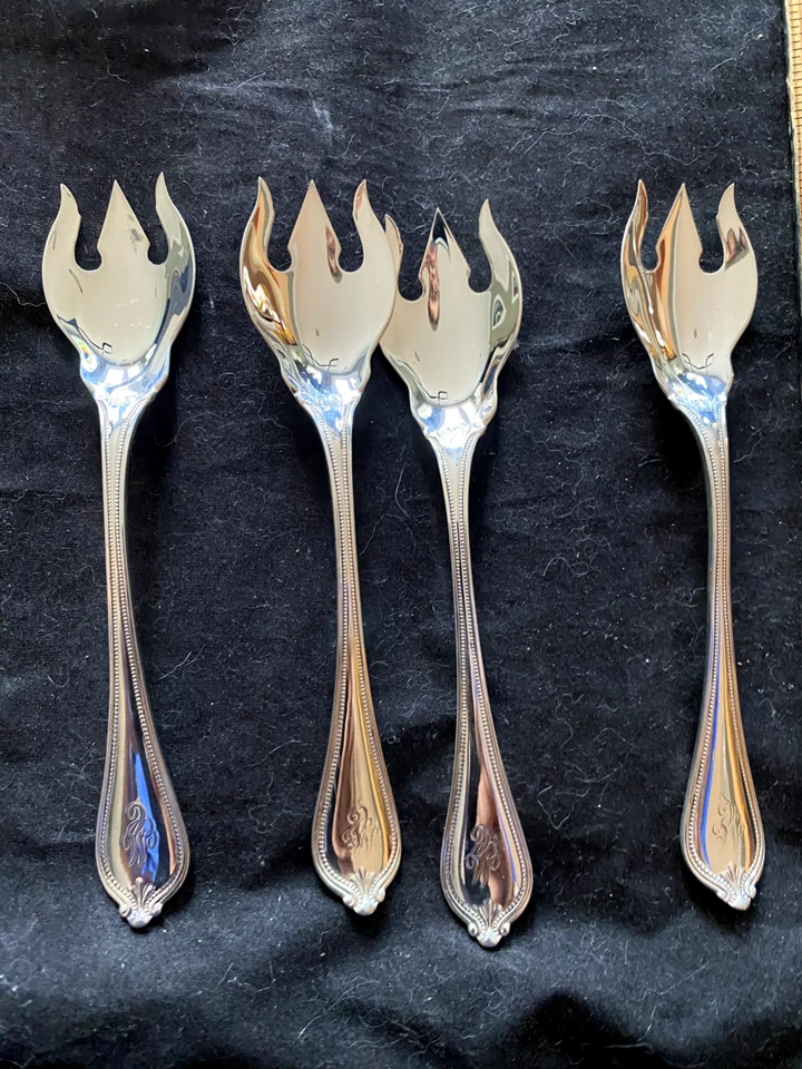 OLD NEWBURY BY TOWLE CUBIERTOS DE PLATA ESTERLINA 4 TENEDORES DE HELADO PARA 1 OFERTA Foto 1 de 1