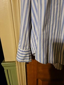Tommy Hilfiger Women's Button Down Blouse Sz 12 Blue W/ White Stripe. Button - Picture 1 of 10