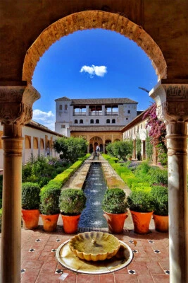 The Alhambra Palace In Granada Landscape Wall Art Home Decor - POSTER 20x30 - Image 1 of 3