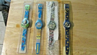 4 RELOJES PERSONAJES DE COLECCIÓN PARQUE JURÁSICO, TOY STORY, OLIVER, JOROBADO DE NOTRE DAM Foto 1 de 4