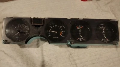 Cuadro de instrumentos Pontiac Firebird 1982-1984 medidor velocímetro Foto 1 de 4