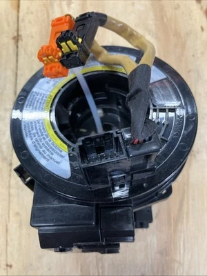 Cable espiral de resorte de reloj Suzuki SX4 2010 probado por fabricante original Foto 1 de 4