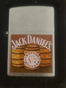 Accendino Zippo Cromato Jack Daniel’s Old n. 7 Barili Whisky Vintage 1999 - Foto 1 di 2