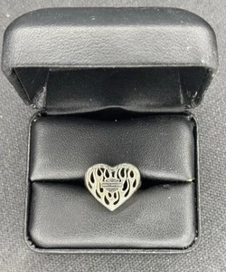 Anillo para mujer Harley-Davidson barra y escudo llama corazón plata de ley HDR0423 - Imagen 1 de 12