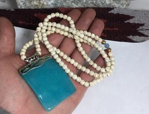 white howlite beads/ ocean blue quartz pendant necklace/30"(A626-w2.5) - Picture 1 of 2