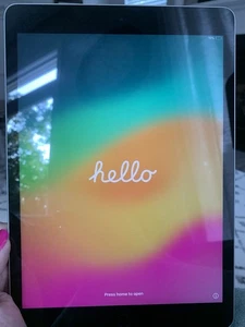 ipad 9th generation 64gb wifi used - Afbeelding 1 van 4