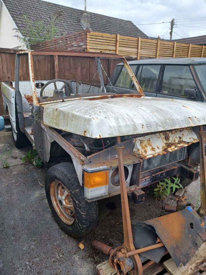 Range Rover Classic 2 Door Shell. It Is a Suffix B Shell, But No Ìd With It. - Image 1 of 4