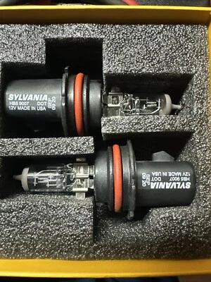 Bombilla de faro Sylvania 9007 Foto 1 de 2