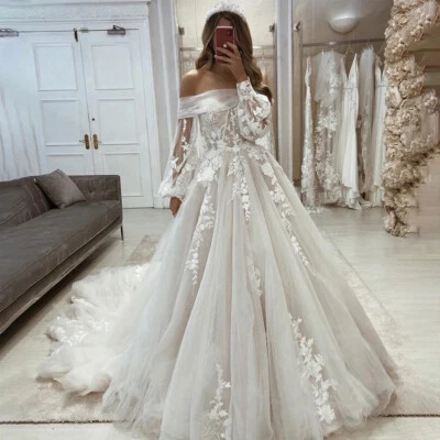 Elegant A-Line Wedding Dresses Boat Neck Sweep Train Lace Appliques Bridal Gowns - Image 1 of 4