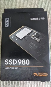 Samsung 980 250GB M.2 2280 Internal Gaming SSD (MZ-V8V250B/AM) - Afbeelding 1 van 4