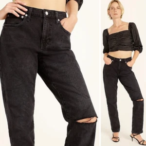 Jean J Crew Petite Slim Boyfriend lavado negro desgastado rodilla rota 27P - Imagen 1 de 5