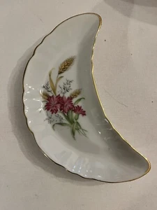 Piatto vintage CMI Chadwick Giappone mezzaluna porcellana fiori selvatici osso di pesce - Foto 1 di 5