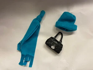 Calidad Invierno Adorable Bufanda Azul Gorro Sombrero y Bolso Set para Muñecas Vendedor del Reino Unido P&P Gratis - Imagen 1 de 1