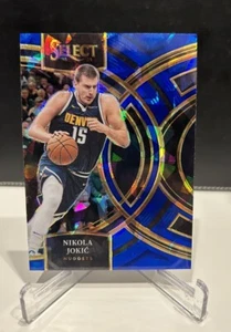 Nikola Jokic - Blue Cracked Ice Premier - 2023-24 Panini Select - Imagen 1 de 2