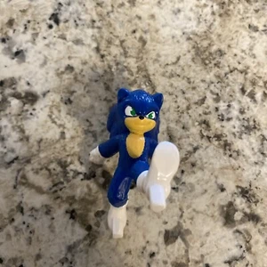 Sonic The Hedgehog Figure Plastic Blue - Picture 1 of 4