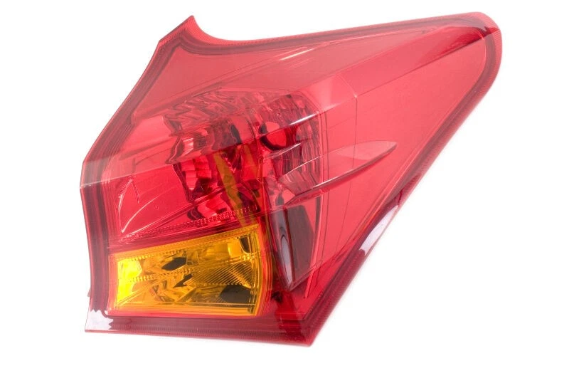 Tail Light RIGHT For TOYOTA COROLLA HATCHBACK ZRE182 2012.08~2015.03 81551-12C40 - Image 1 of 1