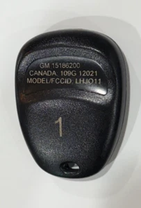 NEW GM GMC Chevy OEM Keyless Entry Keyfob 4B Driver 1 LHJ011 GM: 15186200 - Picture 1 of 2
