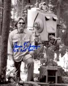 JAMES SCHOPPE SIGNED AUTOGRAPHED 8x10 PHOTO US ART DIRECTOR STAR WARS BECKETT - Picture 1 of 2