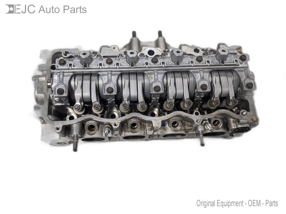 气缸盖适用于 16-22 本田 HR-V 1.8 12200R1AA00 燃气 — 第 1/4 张图片