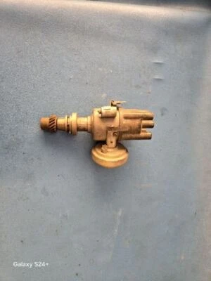 79 80 DISTRIBUIDOR AUDI 4000 EXC. CALIF 11860 Foto 1 de 3