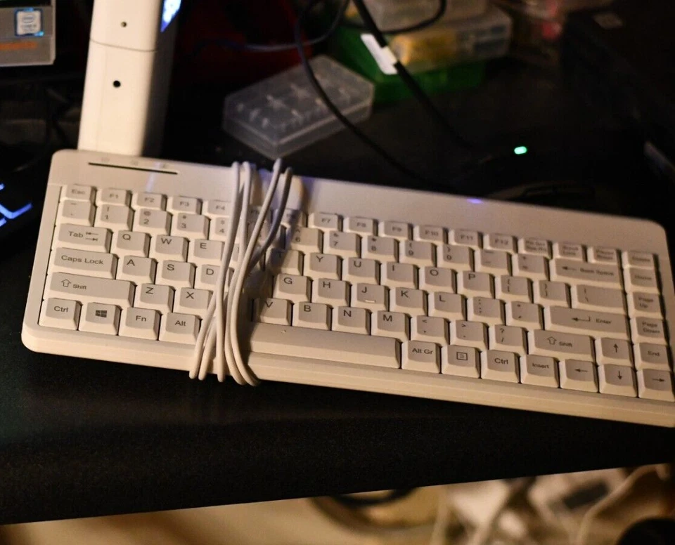 PERIBOARD-409 PW Wired PS 2 Mini Keyboard White US English Layout, NEW - Image 1 of 4