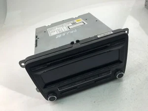 VW POLO 6R, 6C Musik-Player ohne GPS 5M0035186J 2011 17730828 - Bild 1 von 5
