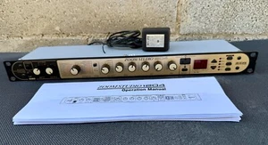 Zoom Studio 1204 Digital Reverb and Multi-Effect Signal Processor - Picture 1 of 19