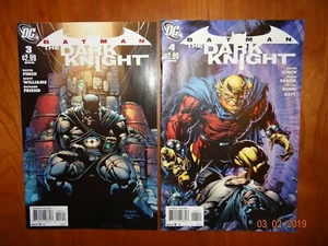 Batman The Dark Knight Issues 3 and 4 Aug and Sep 2011 David Finch  DC Comics - Picture 1 of 3